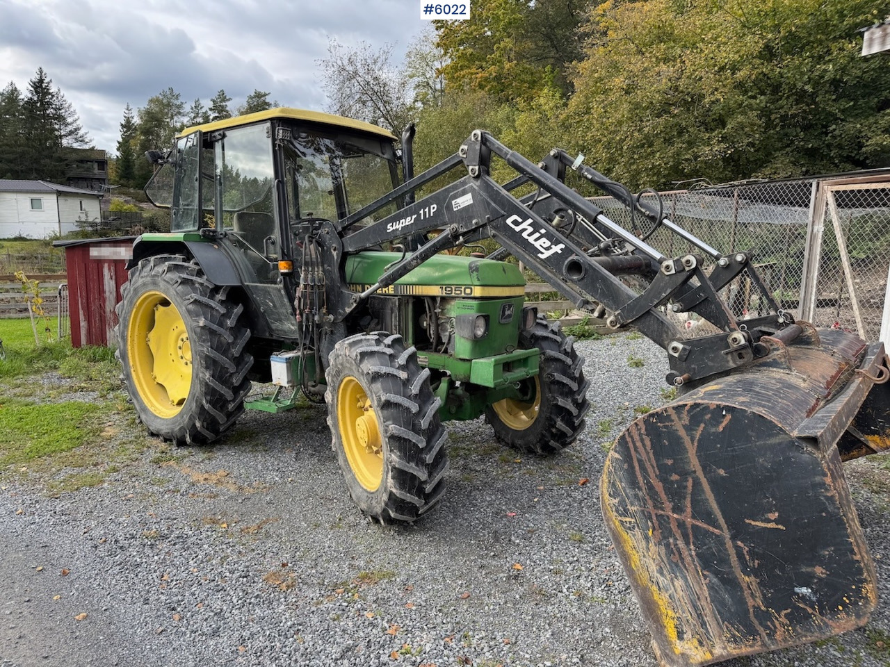 1990 John Deere 1950 Power Synchron w/ front loader. - Traktori: kuva 1990 John Deere 1950 Power Synchron w/ front loader. - Traktori 1990 John Deere 1950 Power Synchron w/ front loader. - Traktori: kuva 1990 John Deere 1950 Power Synchron w/ front loader. - Traktori