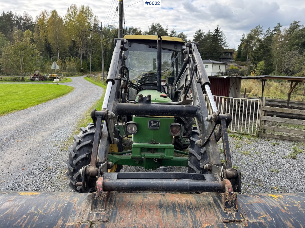 1990 John Deere 1950 Power Synchron w/ front loader. - Traktori: kuva 1990 John Deere 1950 Power Synchron w/ front loader. - Traktori 1990 John Deere 1950 Power Synchron w/ front loader. - Traktori: kuva 1990 John Deere 1950 Power Synchron w/ front loader. - Traktori