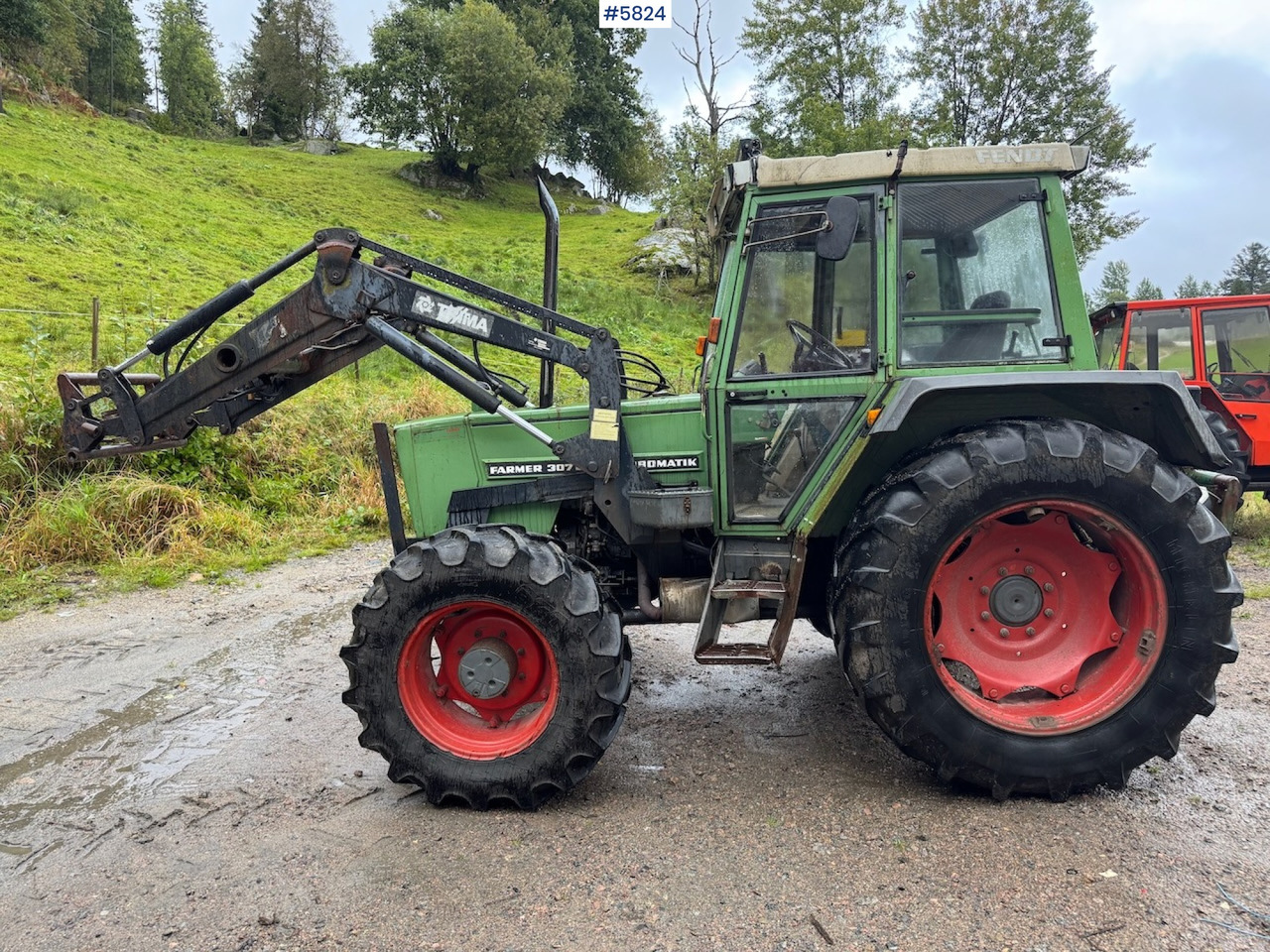 1991 Fendt Farmer 307 LSA w/ front loader. - Traktori: kuva 1991 Fendt Farmer 307 LSA w/ front loader. - Traktori 1991 Fendt Farmer 307 LSA w/ front loader. - Traktori: kuva 1991 Fendt Farmer 307 LSA w/ front loader. - Traktori