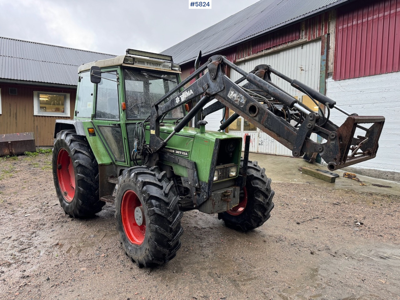 1991 Fendt Farmer 307 LSA w/ front loader. - Traktori: kuva 1991 Fendt Farmer 307 LSA w/ front loader. - Traktori 1991 Fendt Farmer 307 LSA w/ front loader. - Traktori: kuva 1991 Fendt Farmer 307 LSA w/ front loader. - Traktori