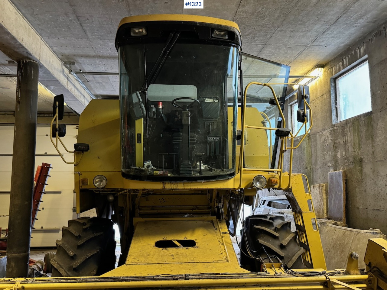 1992 New Holland TC52 Combine - Leikkuupuimuri: kuva 1992 New Holland TC52 Combine - Leikkuupuimuri 1992 New Holland TC52 Combine - Leikkuupuimuri: kuva 1992 New Holland TC52 Combine - Leikkuupuimuri