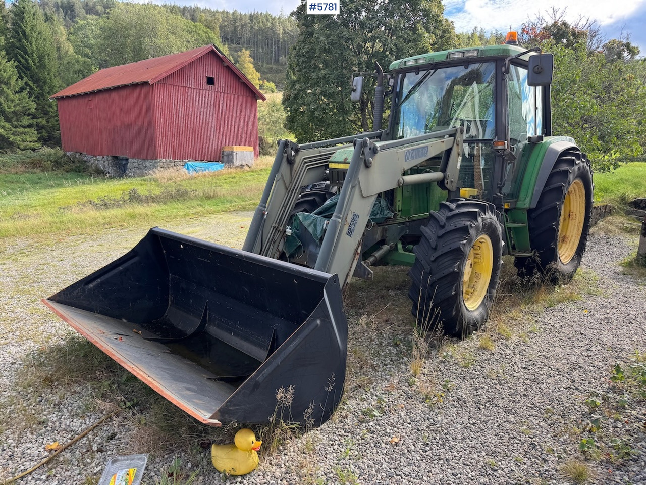 1993 John Deere 6300 w/ front loader and plow plate. - Traktori: kuva 1993 John Deere 6300 w/ front loader and plow plate. - Traktori 1993 John Deere 6300 w/ front loader and plow plate. - Traktori: kuva 1993 John Deere 6300 w/ front loader and plow plate. - Traktori