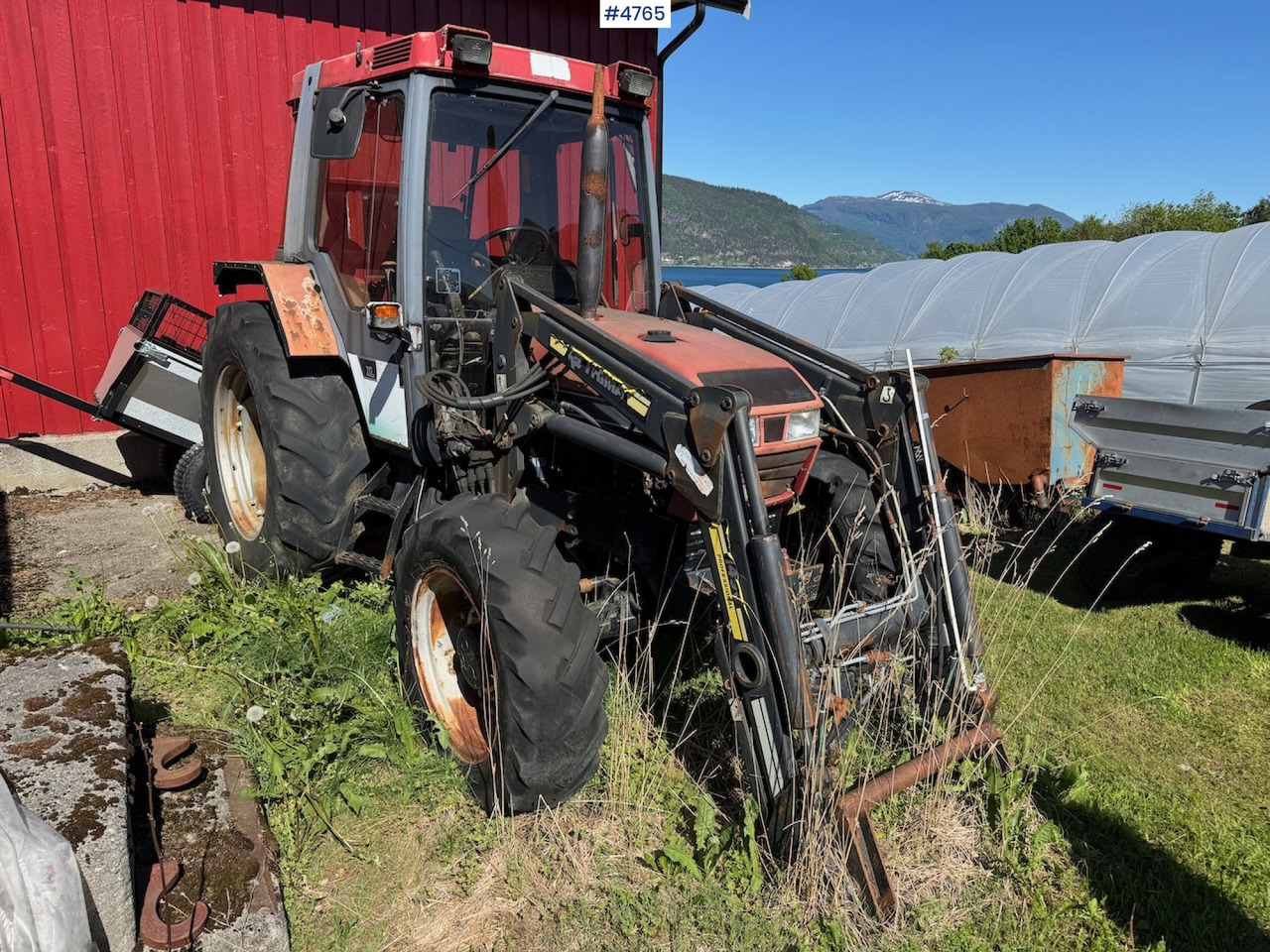 1995 Case International 4230 w/front loader. - Traktori: kuva 1995 Case International 4230 w/front loader. - Traktori 1995 Case International 4230 w/front loader. - Traktori: kuva 1995 Case International 4230 w/front loader. - Traktori