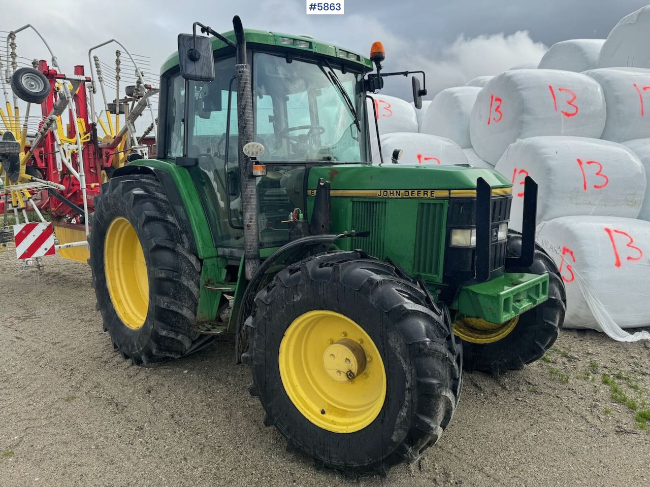 1996 John Deere 6400 4x4 w/ front loader. - Traktori: kuva 1996 John Deere 6400 4x4 w/ front loader. - Traktori 1996 John Deere 6400 4x4 w/ front loader. - Traktori: kuva 1996 John Deere 6400 4x4 w/ front loader. - Traktori