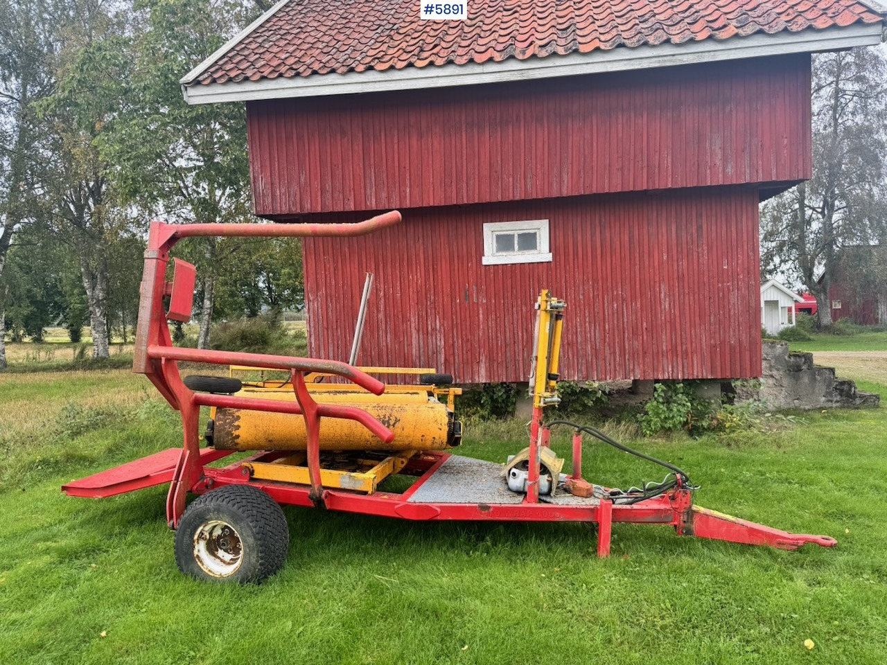 1997 Tellefsdal AW4000 round bale wrapper - Heinäkone: kuva 1997 Tellefsdal AW4000 round bale wrapper - Heinäkone 1997 Tellefsdal AW4000 round bale wrapper - Heinäkone: kuva 1997 Tellefsdal AW4000 round bale wrapper - Heinäkone