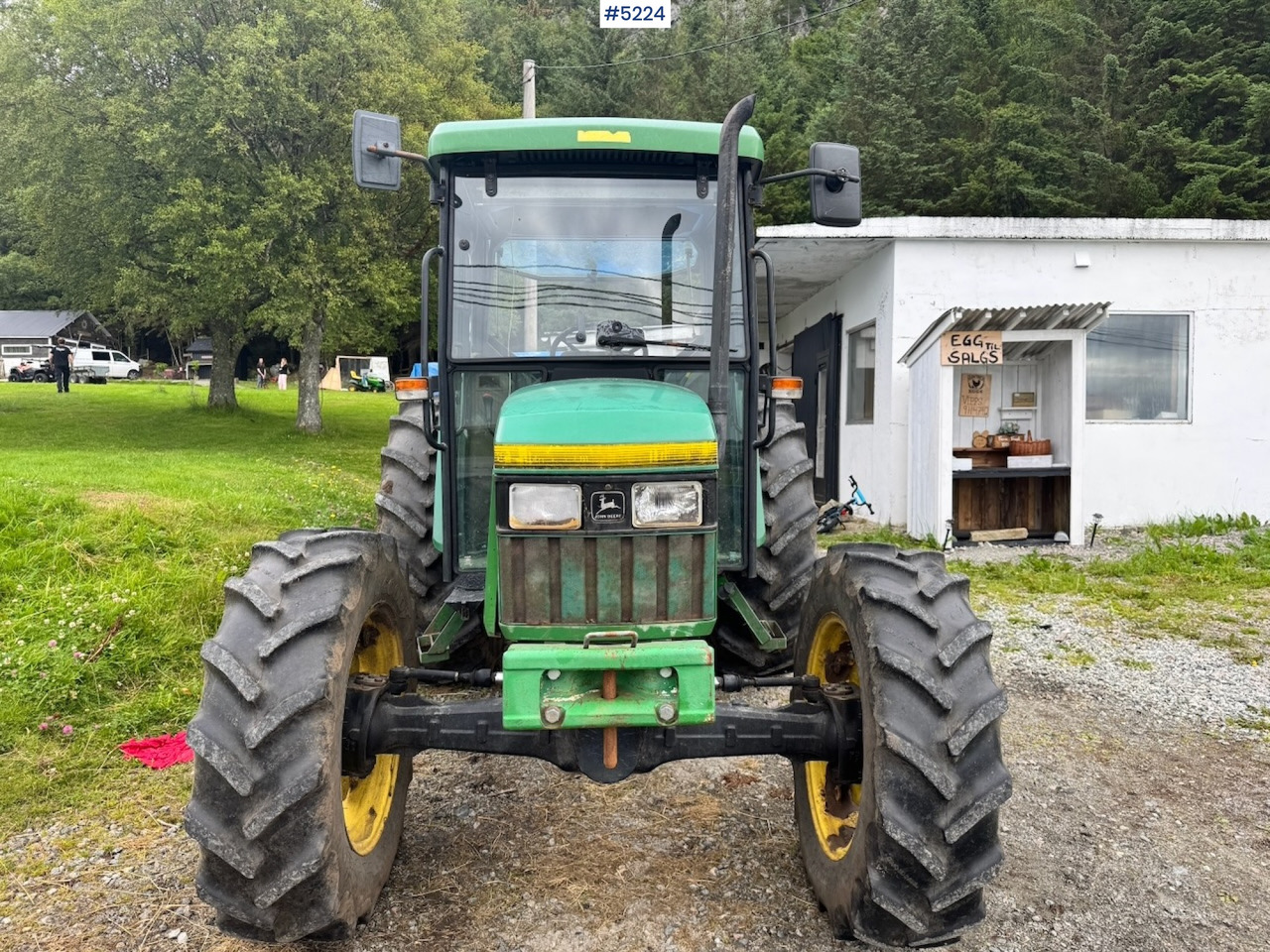 1998 John Deere 5400 4x4 Tractor. 1500 hours! - Traktori: kuva 1998 John Deere 5400 4x4 Tractor. 1500 hours! - Traktori 1998 John Deere 5400 4x4 Tractor. 1500 hours! - Traktori: kuva 1998 John Deere 5400 4x4 Tractor. 1500 hours! - Traktori