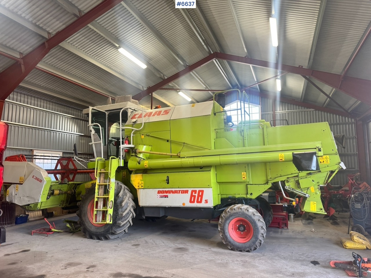 1999 Claas Dominator 68 S combine harvester with twin wheels. Well-maintained / Recently upgraded! - Leikkuupuimuri: kuva 1999 Claas Dominator 68 S combine harvester with twin wheels. Well-maintained / Recently upgraded! - Leikkuupuimuri 1999 Claas Dominator 68 S combine harvester with twin wheels. Well-maintained / Recently upgraded! - Leikkuupuimuri: kuva 1999 Claas Dominator 68 S combine harvester with twin wheels. Well-maintained / Recently upgraded! - Leikkuupuimuri