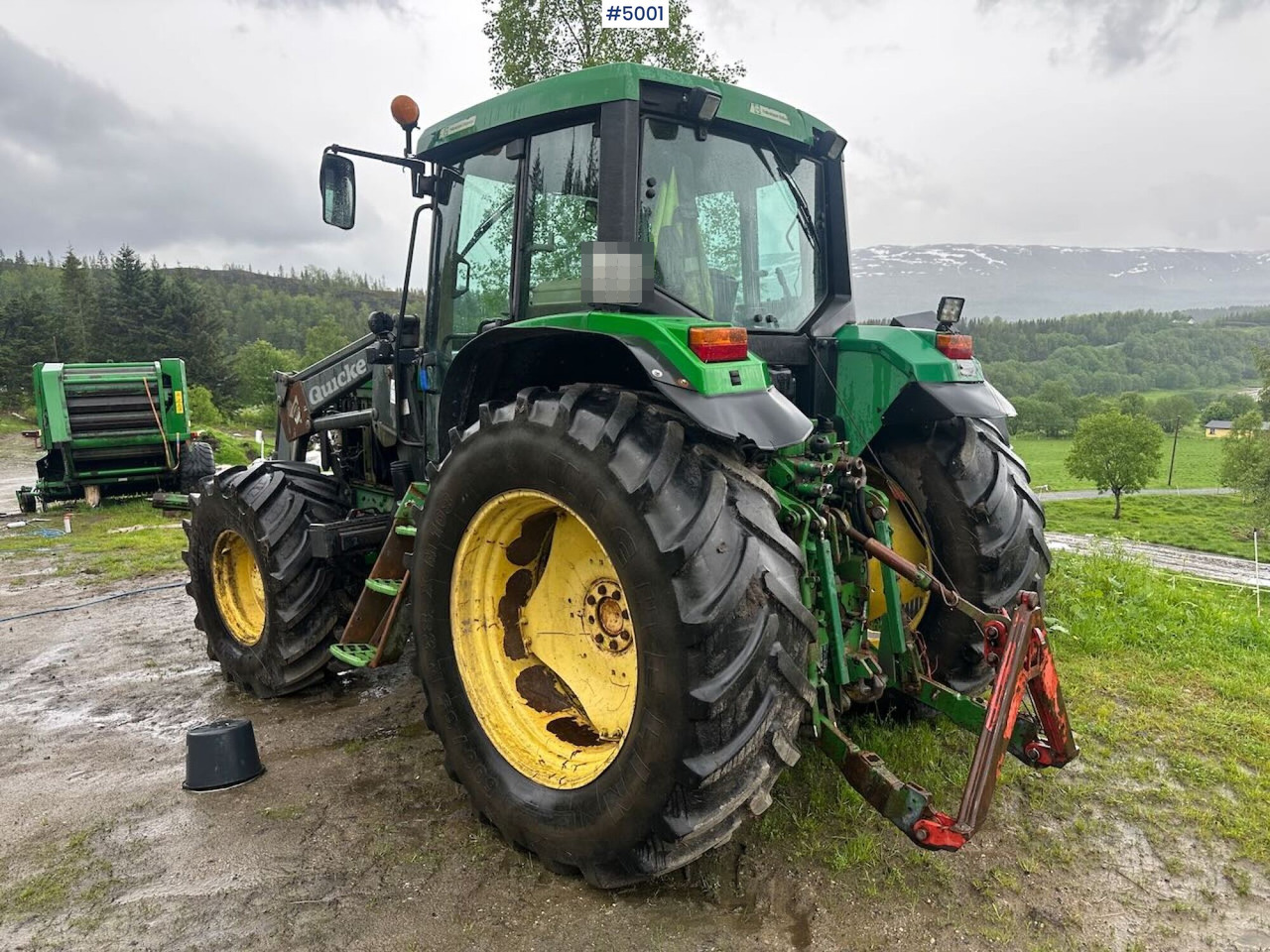 2000 John Deere 6610 4x4 tractor w/ front loader. - Traktori: kuva 2000 John Deere 6610 4x4 tractor w/ front loader. - Traktori 2000 John Deere 6610 4x4 tractor w/ front loader. - Traktori: kuva 2000 John Deere 6610 4x4 tractor w/ front loader. - Traktori