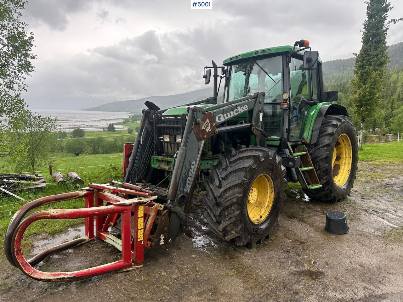 2000 John Deere 6610 4x4 tractor w/ front loader. - Traktori: kuva 2000 John Deere 6610 4x4 tractor w/ front loader. - Traktori 2000 John Deere 6610 4x4 tractor w/ front loader. - Traktori: kuva 2000 John Deere 6610 4x4 tractor w/ front loader. - Traktori