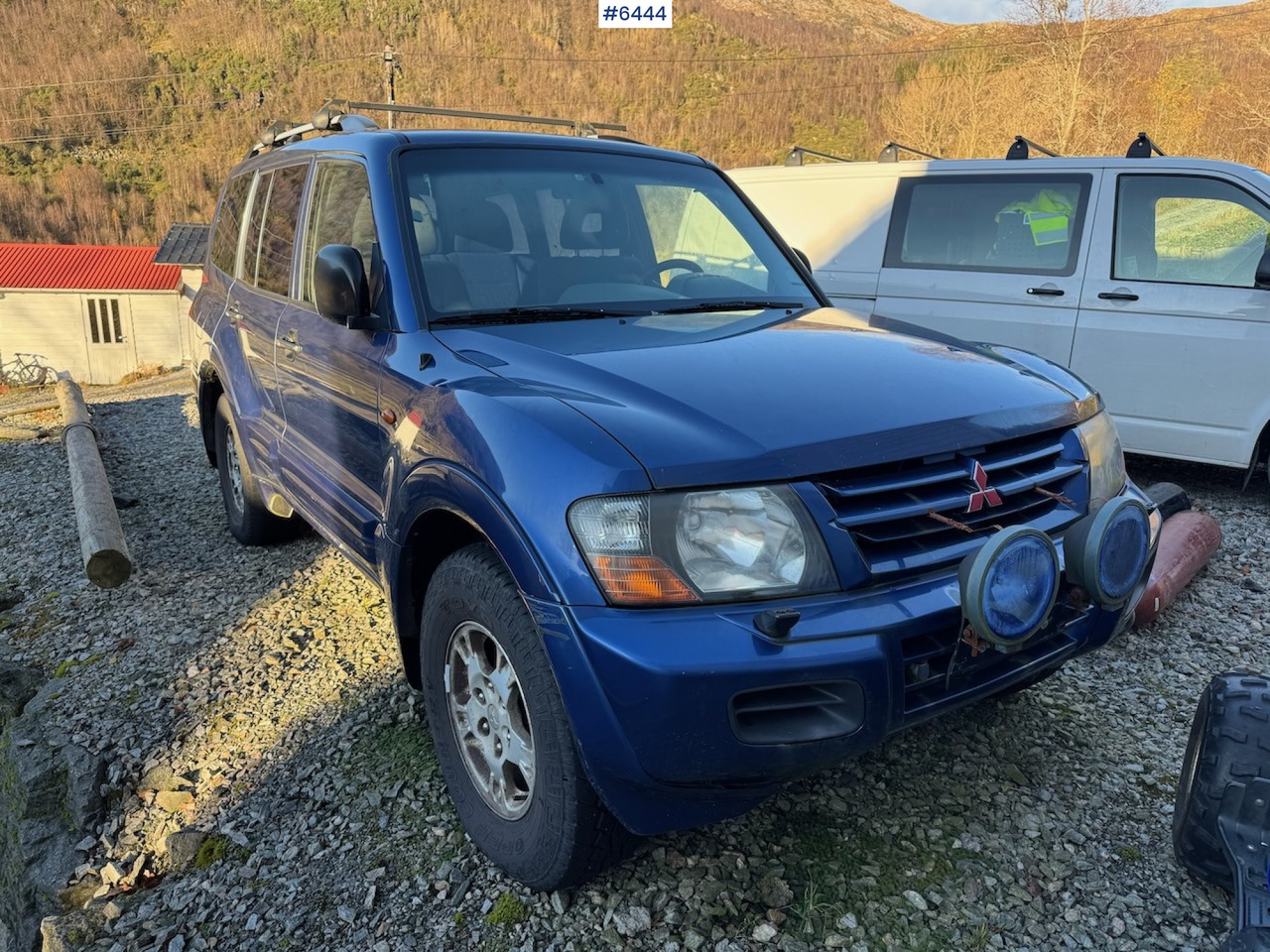 2000 Mitsubishi Pajero GLX with 7 seats - Henkilöauto: kuva 2000 Mitsubishi Pajero GLX with 7 seats - Henkilöauto 2000 Mitsubishi Pajero GLX with 7 seats - Henkilöauto: kuva 2000 Mitsubishi Pajero GLX with 7 seats - Henkilöauto