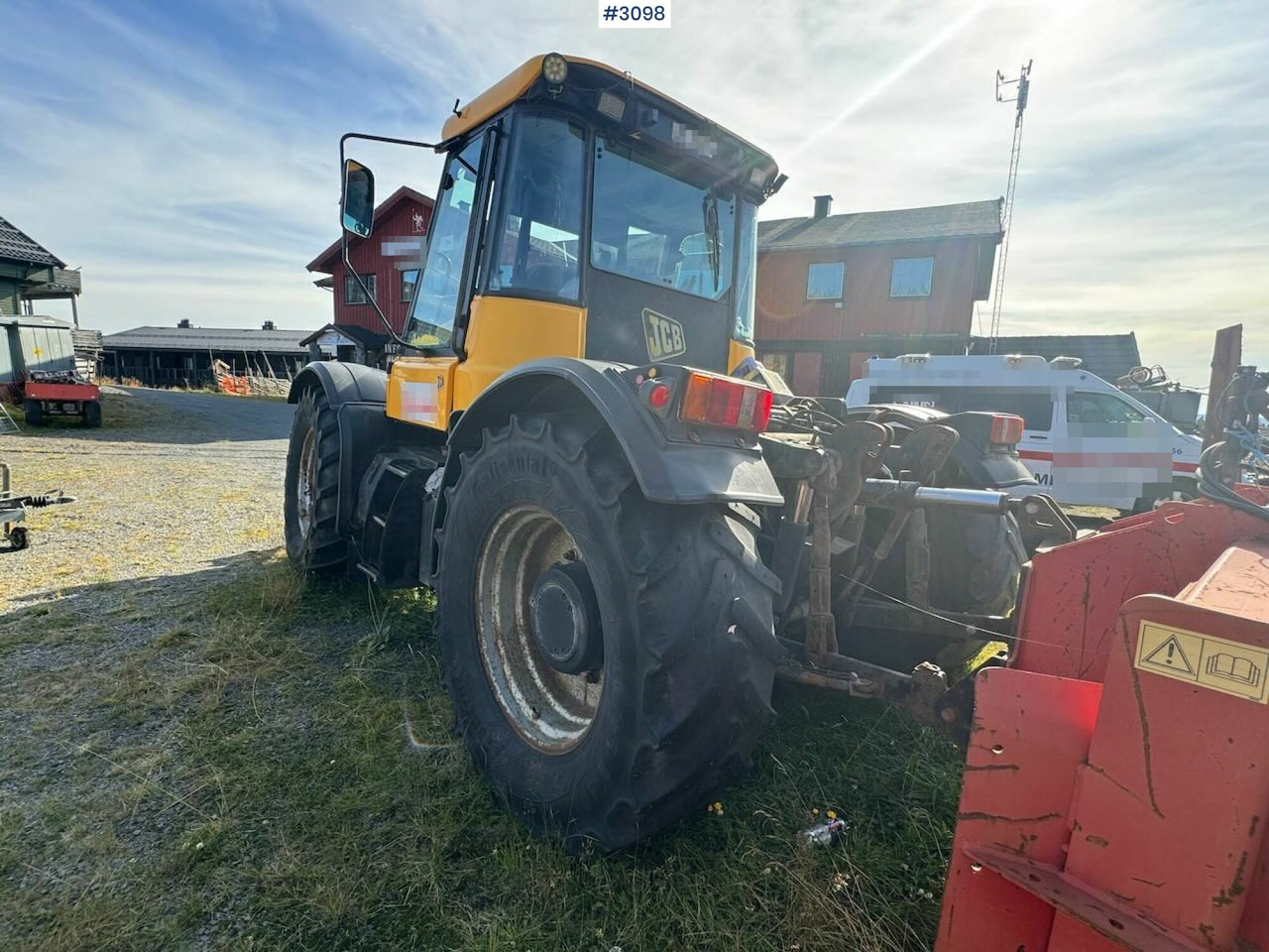 Leasing  2001 JCB Fastrac 3185 4x4. The plow rigged and two sets of tires. 2001 JCB Fastrac 3185 4x4. The plow rigged and two sets of tires.: kuva Leasing  2001 JCB Fastrac 3185 4x4. The plow rigged and two sets of tires. 2001 JCB Fastrac 3185 4x4. The plow rigged and two sets of tires.