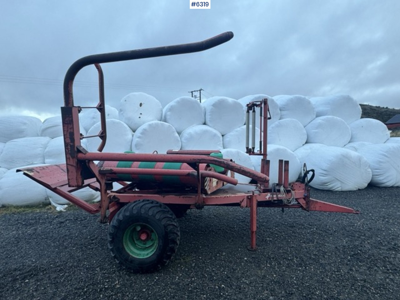 2002 Kverneland UN 7515 round bale wrapper - Heinäkone: kuva 2002 Kverneland UN 7515 round bale wrapper - Heinäkone 2002 Kverneland UN 7515 round bale wrapper - Heinäkone: kuva 2002 Kverneland UN 7515 round bale wrapper - Heinäkone