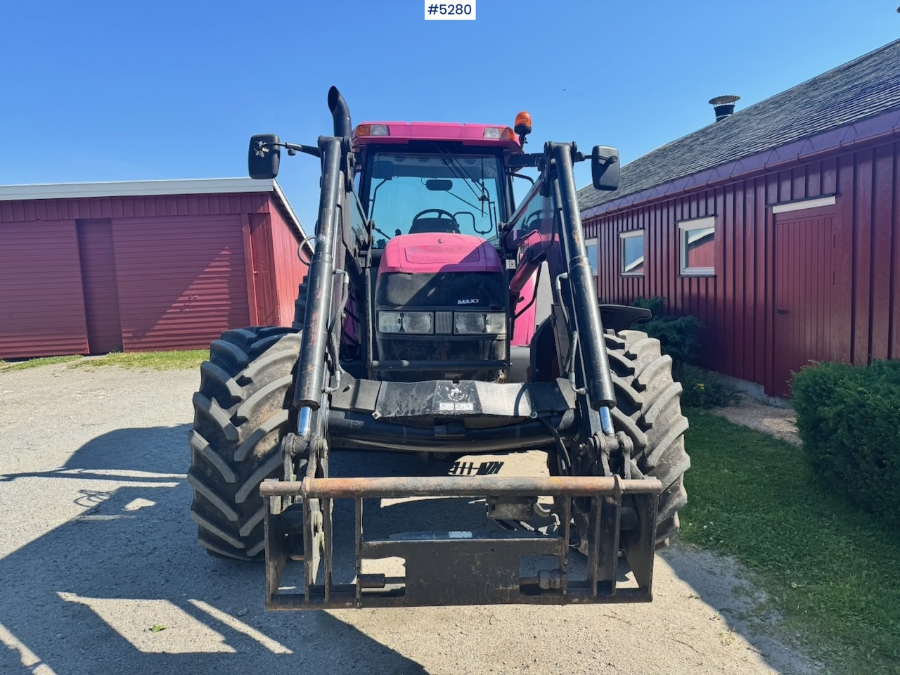 2006 Case MXM120 4x4 with front loader - Traktori: kuva 2006 Case MXM120 4x4 with front loader - Traktori 2006 Case MXM120 4x4 with front loader - Traktori: kuva 2006 Case MXM120 4x4 with front loader - Traktori