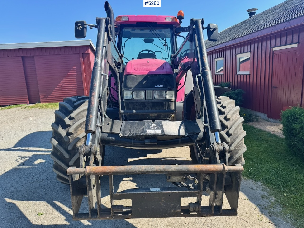 2006 Case MXM120 4x4 with front loader - Traktori: kuva 2006 Case MXM120 4x4 with front loader - Traktori 2006 Case MXM120 4x4 with front loader - Traktori: kuva 2006 Case MXM120 4x4 with front loader - Traktori