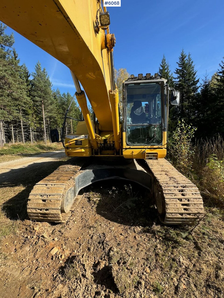 2007 Komatsu PC210LC Tracked Excavator with 3 buckets, tilt, grapple, and ripper. - Kaivuri: kuva 2007 Komatsu PC210LC Tracked Excavator with 3 buckets, tilt, grapple, and ripper. - Kaivuri 2007 Komatsu PC210LC Tracked Excavator with 3 buckets, tilt, grapple, and ripper. - Kaivuri: kuva 2007 Komatsu PC210LC Tracked Excavator with 3 buckets, tilt, grapple, and ripper. - Kaivuri