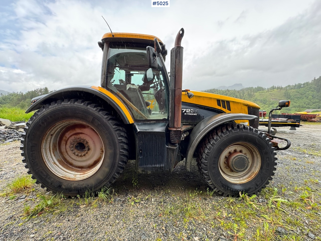 2008 JCB Fastrac 7230 P-Tronic w/Front hydraulics and PTO. - Traktori: kuva 2008 JCB Fastrac 7230 P-Tronic w/Front hydraulics and PTO. - Traktori 2008 JCB Fastrac 7230 P-Tronic w/Front hydraulics and PTO. - Traktori: kuva 2008 JCB Fastrac 7230 P-Tronic w/Front hydraulics and PTO. - Traktori