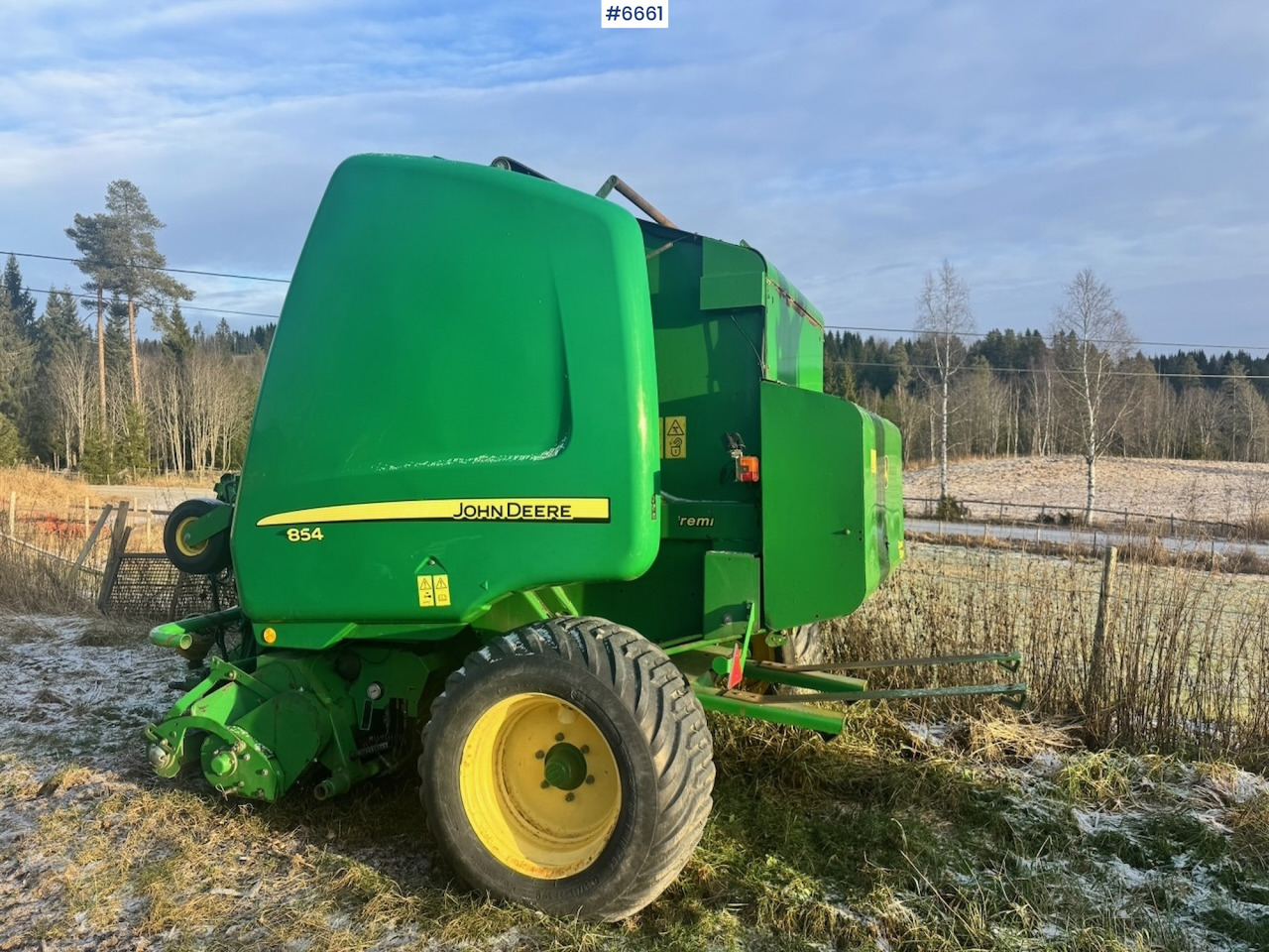 2009 John Deere 854 Round Baler - Heinäkone: kuva 2009 John Deere 854 Round Baler - Heinäkone 2009 John Deere 854 Round Baler - Heinäkone: kuva 2009 John Deere 854 Round Baler - Heinäkone