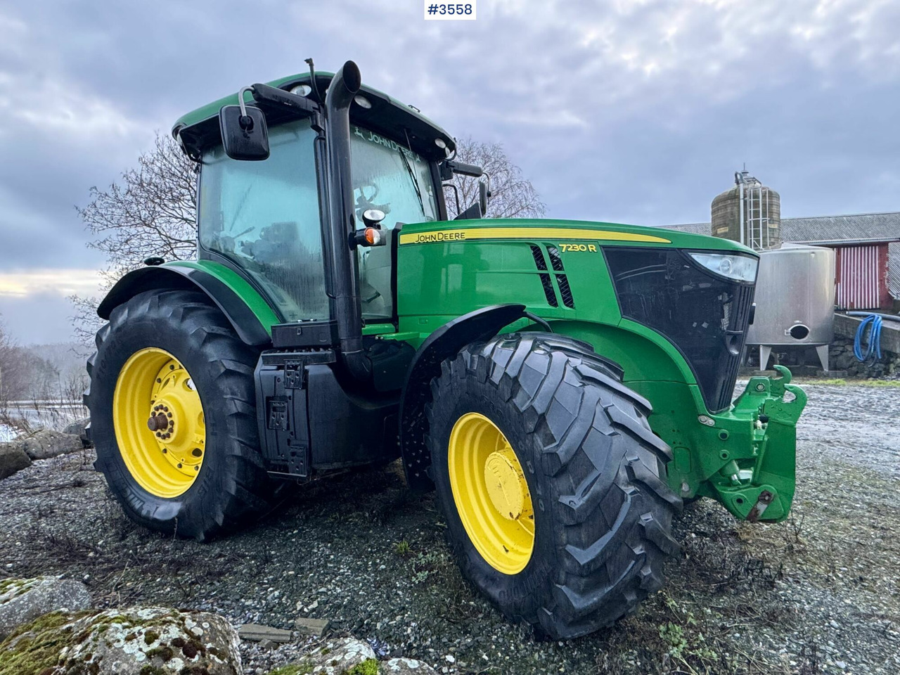 2012 John Deere 7230R w/ GPS and 3 hydraulic outlets! - Traktori: kuva  2012 John Deere 7230R w/ GPS and 3 hydraulic outlets! - Traktori 2012 John Deere 7230R w/ GPS and 3 hydraulic outlets! - Traktori: kuva  2012 John Deere 7230R w/ GPS and 3 hydraulic outlets! - Traktori