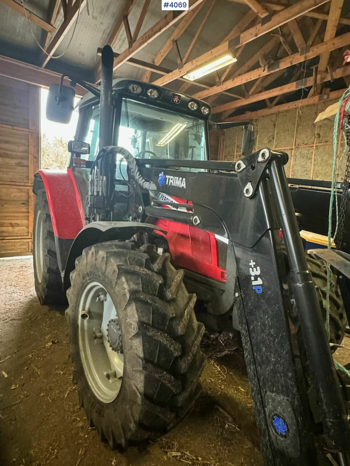 2013 Massey Ferguson 5455 w/ front loader, 2 buckets, pallet forks and blades. 1020 hours! - Traktori: kuva 2013 Massey Ferguson 5455 w/ front loader, 2 buckets, pallet forks and blades. 1020 hours! - Traktori 2013 Massey Ferguson 5455 w/ front loader, 2 buckets, pallet forks and blades. 1020 hours! - Traktori: kuva 2013 Massey Ferguson 5455 w/ front loader, 2 buckets, pallet forks and blades. 1020 hours! - Traktori