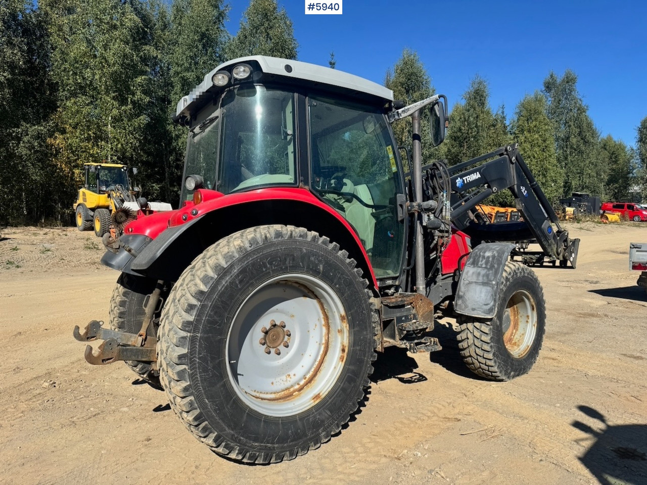2014 Massey Ferguson 5610 w/ Front Loader and Hydraulics. 1950 hours! - Traktori: kuva 2014 Massey Ferguson 5610 w/ Front Loader and Hydraulics. 1950 hours! - Traktori 2014 Massey Ferguson 5610 w/ Front Loader and Hydraulics. 1950 hours! - Traktori: kuva 2014 Massey Ferguson 5610 w/ Front Loader and Hydraulics. 1950 hours! - Traktori
