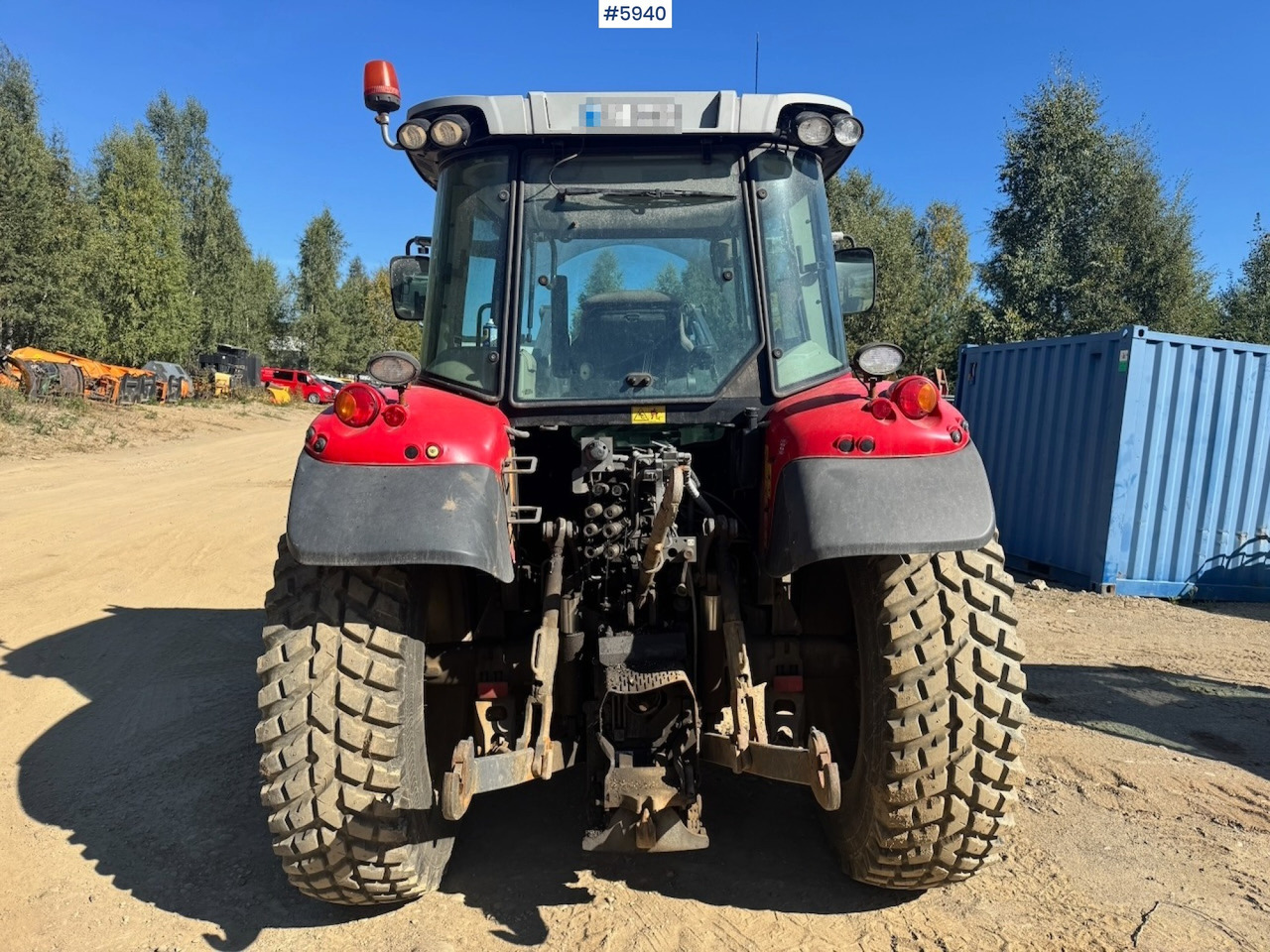 2014 Massey Ferguson 5610 w/ Front Loader and Hydraulics. 1950 hours! - Traktori: kuva 2014 Massey Ferguson 5610 w/ Front Loader and Hydraulics. 1950 hours! - Traktori 2014 Massey Ferguson 5610 w/ Front Loader and Hydraulics. 1950 hours! - Traktori: kuva 2014 Massey Ferguson 5610 w/ Front Loader and Hydraulics. 1950 hours! - Traktori