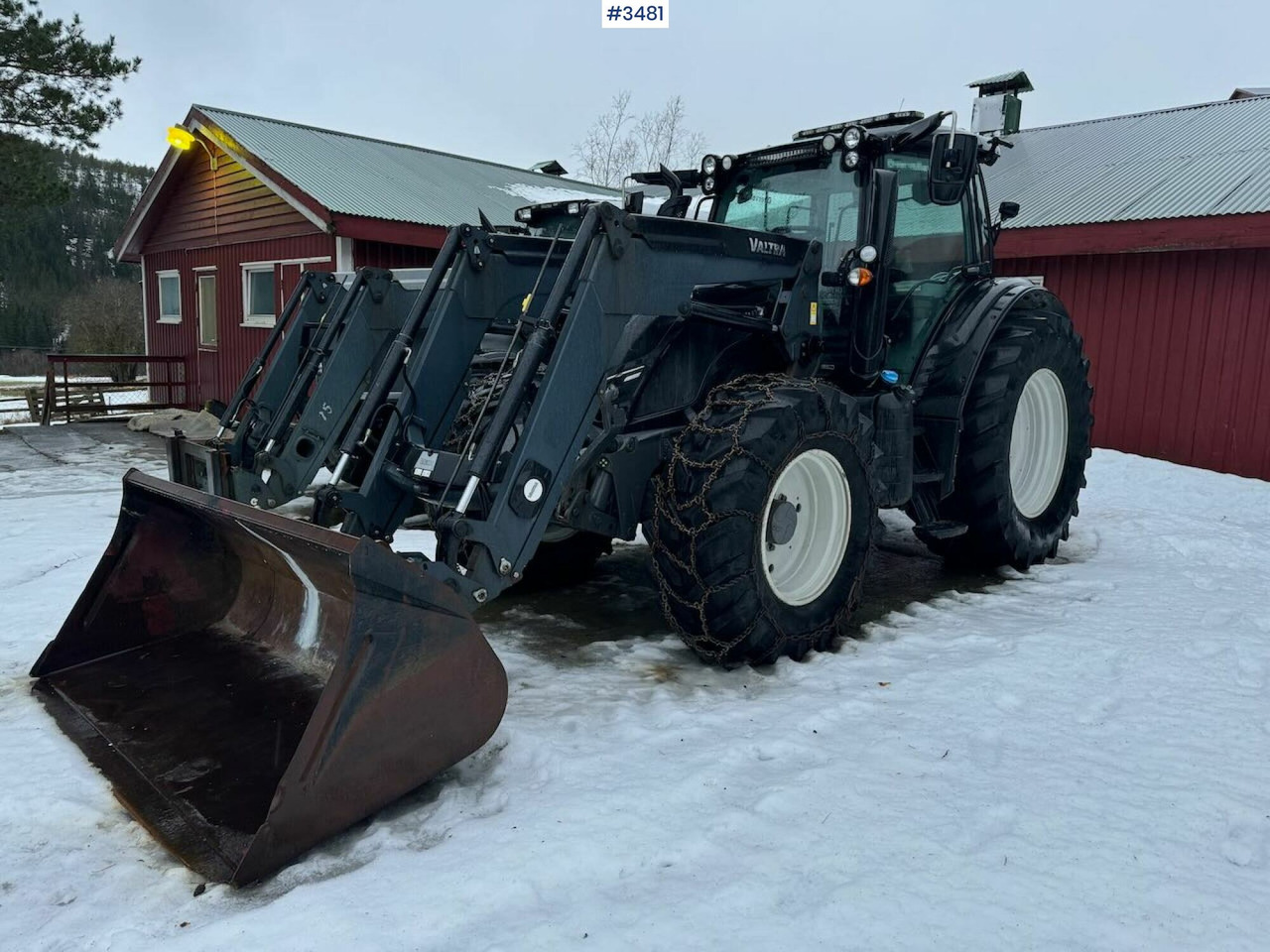 2015 Valtra N174D w/ Front loader - Traktori: kuva 2015 Valtra N174D w/ Front loader - Traktori 2015 Valtra N174D w/ Front loader - Traktori: kuva 2015 Valtra N174D w/ Front loader - Traktori