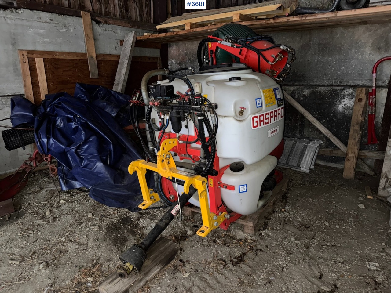 2016 Maschio Gaspardo Kamba 600C Mist sprayer. - Kasvinsuojeluruisku: kuva 2016 Maschio Gaspardo Kamba 600C Mist sprayer. - Kasvinsuojeluruisku 2016 Maschio Gaspardo Kamba 600C Mist sprayer. - Kasvinsuojeluruisku: kuva 2016 Maschio Gaspardo Kamba 600C Mist sprayer. - Kasvinsuojeluruisku