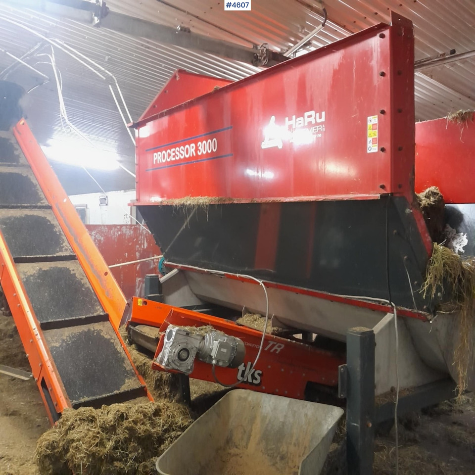 2018 HaRu Processor 3000 - Karjatalouskone: kuva 2018 HaRu Processor 3000 - Karjatalouskone 2018 HaRu Processor 3000 - Karjatalouskone: kuva 2018 HaRu Processor 3000 - Karjatalouskone