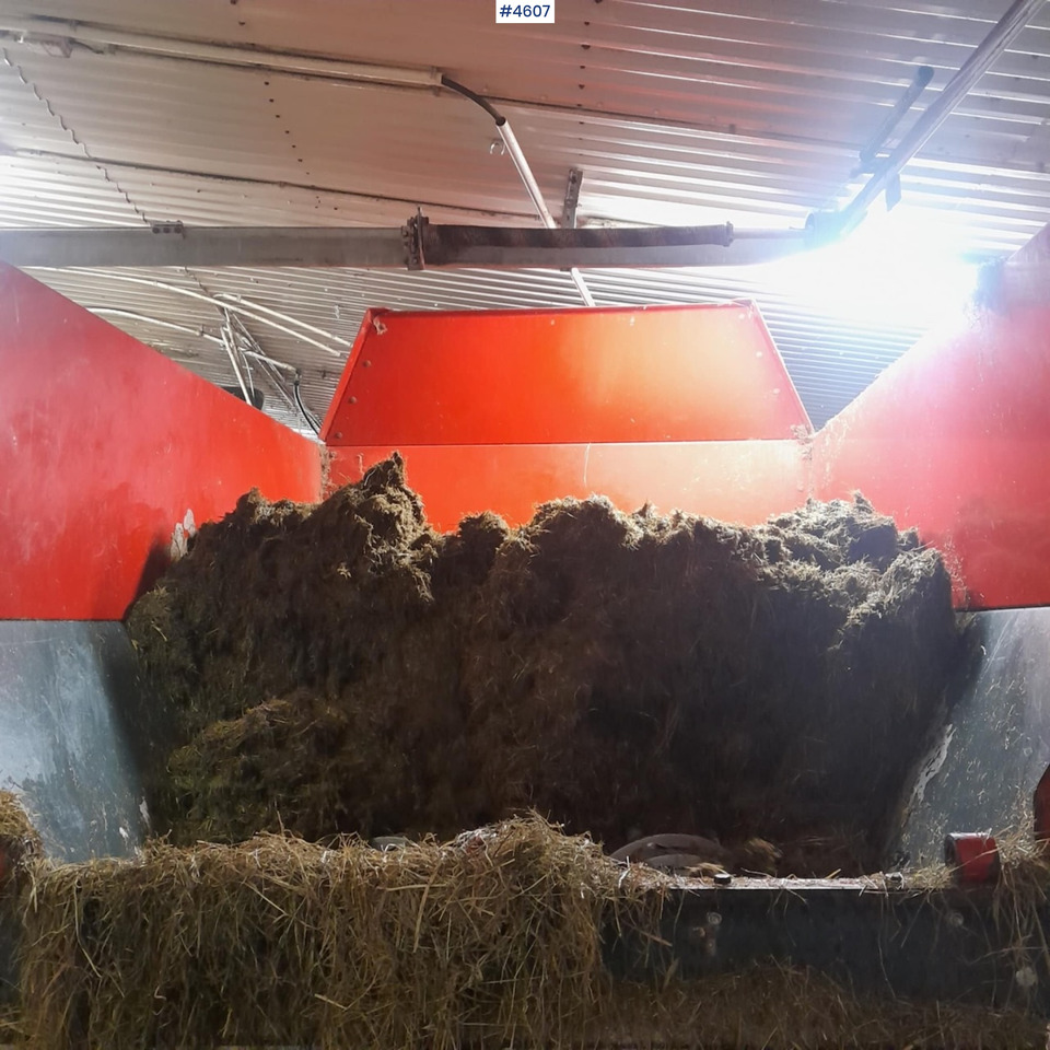 2018 HaRu Processor 3000 - Karjatalouskone: kuva 2018 HaRu Processor 3000 - Karjatalouskone 2018 HaRu Processor 3000 - Karjatalouskone: kuva 2018 HaRu Processor 3000 - Karjatalouskone