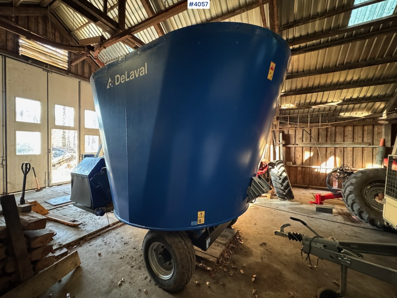 2019 Delaval VM12 Coarse feed mixer - Karjatalouskone: kuva 2019 Delaval VM12 Coarse feed mixer - Karjatalouskone 2019 Delaval VM12 Coarse feed mixer - Karjatalouskone: kuva 2019 Delaval VM12 Coarse feed mixer - Karjatalouskone