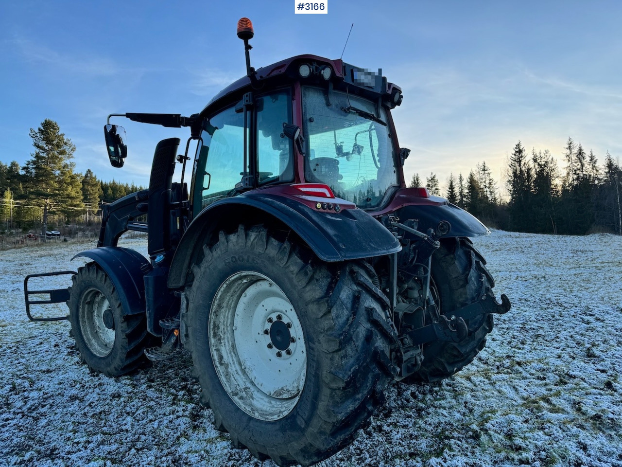 2019 Valtra N174 4x4 With front loader, snowplow blade, and 2 sets of tires. 2770 hours! - Traktori: kuva 2019 Valtra N174 4x4 With front loader, snowplow blade, and 2 sets of tires. 2770 hours! - Traktori 2019 Valtra N174 4x4 With front loader, snowplow blade, and 2 sets of tires. 2770 hours! - Traktori: kuva 2019 Valtra N174 4x4 With front loader, snowplow blade, and 2 sets of tires. 2770 hours! - Traktori