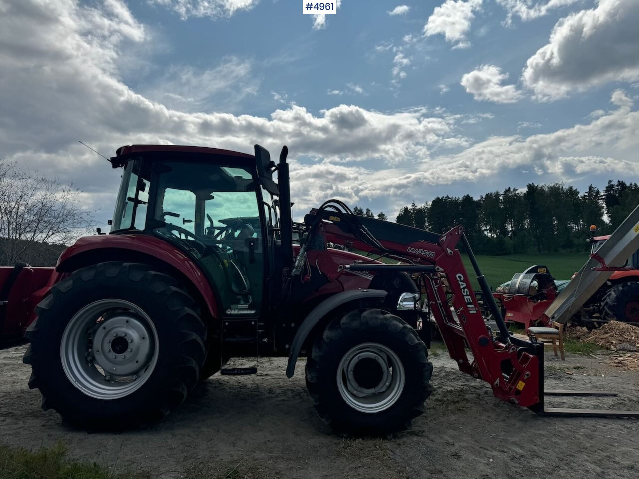 2021 Case IH Famall 75C w/ front loader. 150 Hours! - Traktori: kuva 2021 Case IH Famall 75C w/ front loader. 150 Hours! - Traktori 2021 Case IH Famall 75C w/ front loader. 150 Hours! - Traktori: kuva 2021 Case IH Famall 75C w/ front loader. 150 Hours! - Traktori