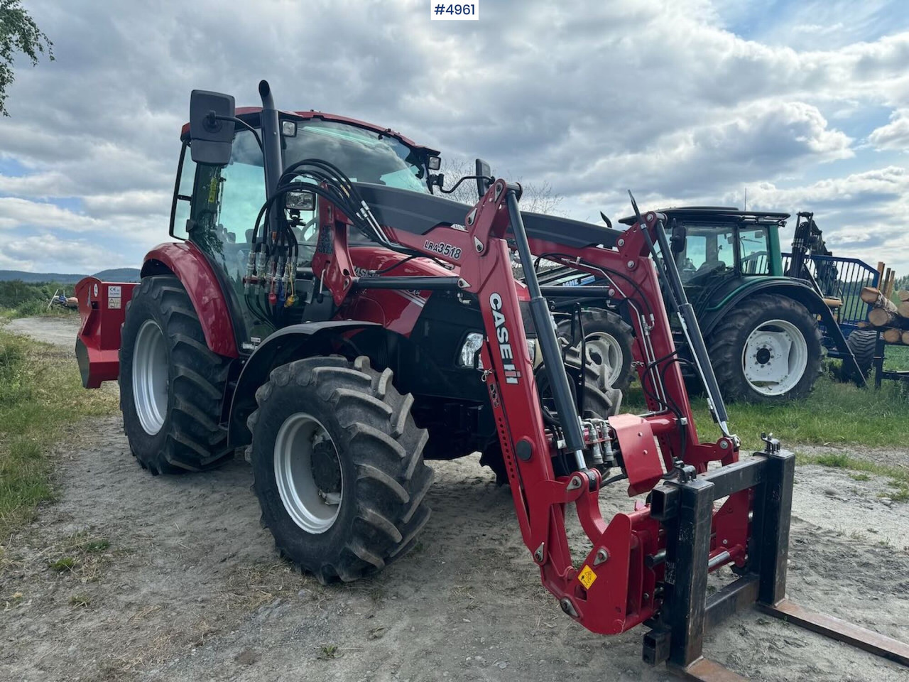 2021 Case IH Famall 75C w/ front loader. 150 Hours! - Traktori: kuva 2021 Case IH Famall 75C w/ front loader. 150 Hours! - Traktori 2021 Case IH Famall 75C w/ front loader. 150 Hours! - Traktori: kuva 2021 Case IH Famall 75C w/ front loader. 150 Hours! - Traktori