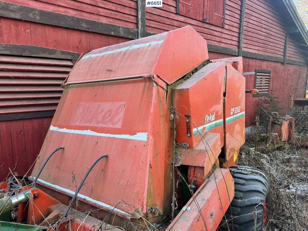 Approx. 1995 Orkel GP1202 Round Baler. - Heinäkone: kuva Approx. 1995 Orkel GP1202 Round Baler. - Heinäkone Approx. 1995 Orkel GP1202 Round Baler. - Heinäkone: kuva Approx. 1995 Orkel GP1202 Round Baler. - Heinäkone