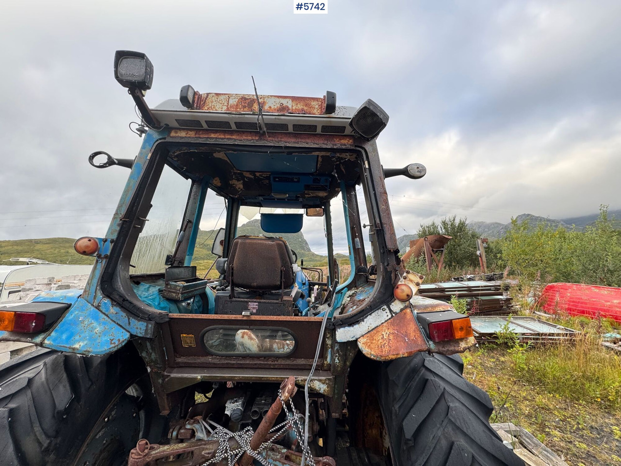 Circa 1987 Ford 7700 with Malm Orstad loader! - Traktori: kuva Circa 1987 Ford 7700 with Malm Orstad loader! - Traktori Circa 1987 Ford 7700 with Malm Orstad loader! - Traktori: kuva Circa 1987 Ford 7700 with Malm Orstad loader! - Traktori