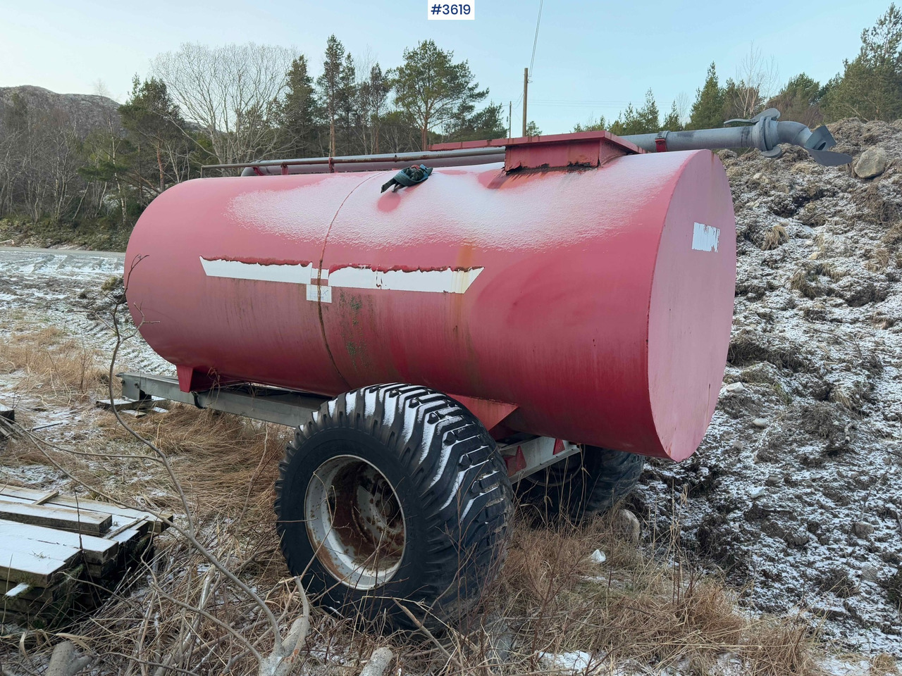 Fertilizer tank 6000 liters - Lietevaunu: kuva Fertilizer tank 6000 liters - Lietevaunu Fertilizer tank 6000 liters - Lietevaunu: kuva Fertilizer tank 6000 liters - Lietevaunu