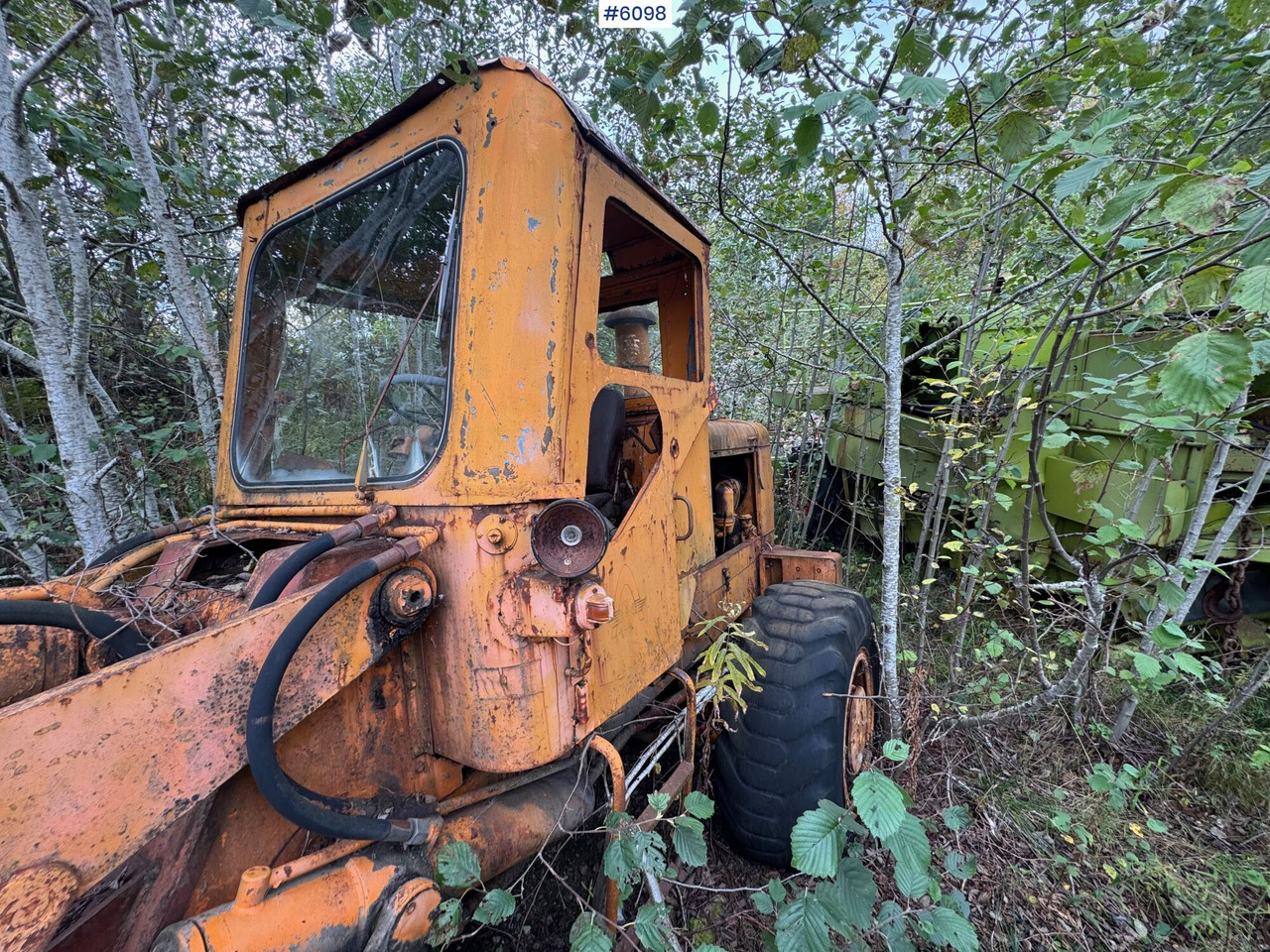 Hanomag wheel loader with bucket – repair object - Pyöräkuormaaja: kuva  Hanomag wheel loader with bucket – repair object - Pyöräkuormaaja Hanomag wheel loader with bucket – repair object - Pyöräkuormaaja: kuva  Hanomag wheel loader with bucket – repair object - Pyöräkuormaaja