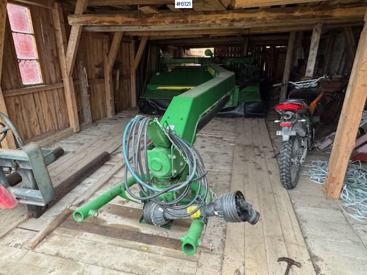 John Deere 530 trailed mower - Heinäkone: kuva John Deere 530 trailed mower - Heinäkone John Deere 530 trailed mower - Heinäkone: kuva John Deere 530 trailed mower - Heinäkone