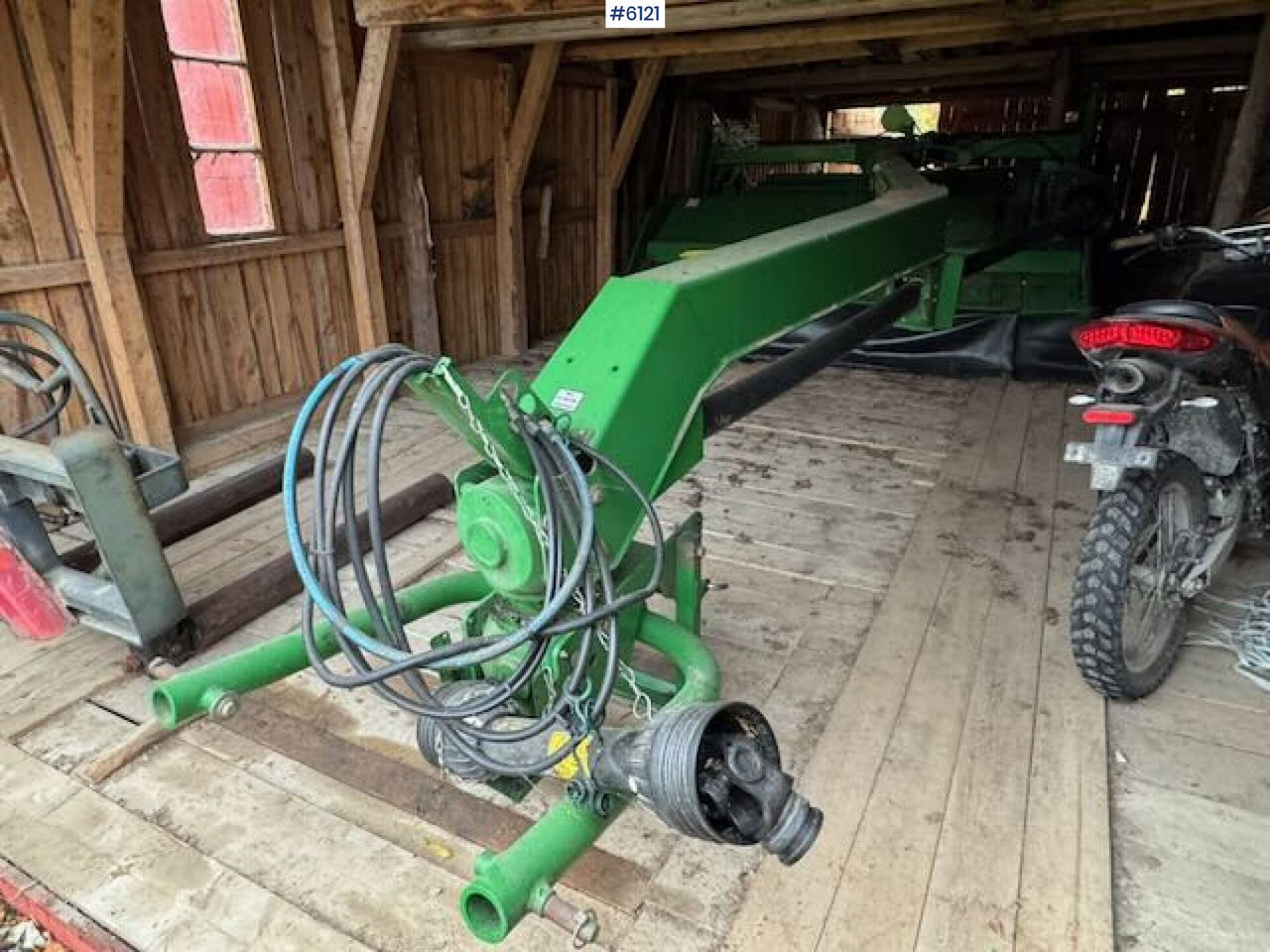 John Deere 530 trailed mower - Heinäkone: kuva John Deere 530 trailed mower - Heinäkone John Deere 530 trailed mower - Heinäkone: kuva John Deere 530 trailed mower - Heinäkone