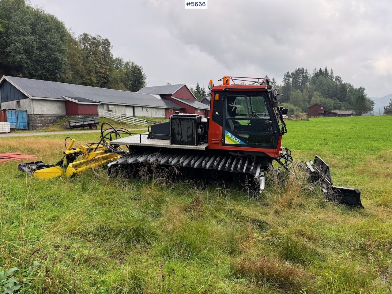 1994 Pisten Bully 150D w/ track layer and milling machine - Kunnallis-/ Erikoisajoneuvot: kuva 1994 Pisten Bully 150D w/ track layer and milling machine - Kunnallis-/ Erikoisajoneuvot 1994 Pisten Bully 150D w/ track layer and milling machine - Kunnallis-/ Erikoisajoneuvot: kuva 1994 Pisten Bully 150D w/ track layer and milling machine - Kunnallis-/ Erikoisajoneuvot