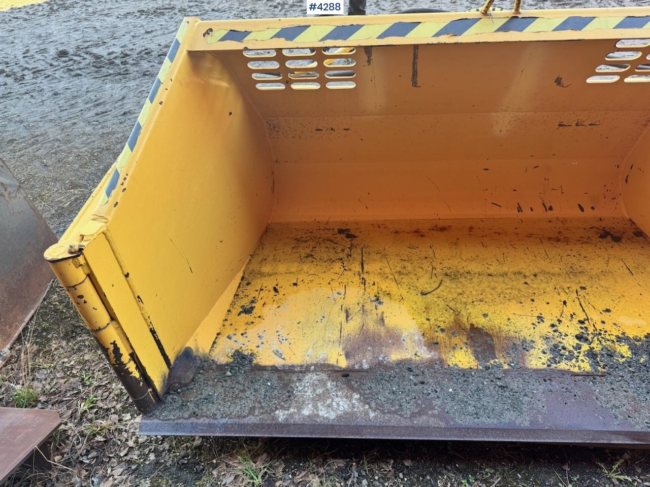 2008 Rote SLK10 Flap Wing Tray - Kunnallis-/ Erikoisajoneuvot: kuva 2008 Rote SLK10 Flap Wing Tray - Kunnallis-/ Erikoisajoneuvot 2008 Rote SLK10 Flap Wing Tray - Kunnallis-/ Erikoisajoneuvot: kuva 2008 Rote SLK10 Flap Wing Tray - Kunnallis-/ Erikoisajoneuvot