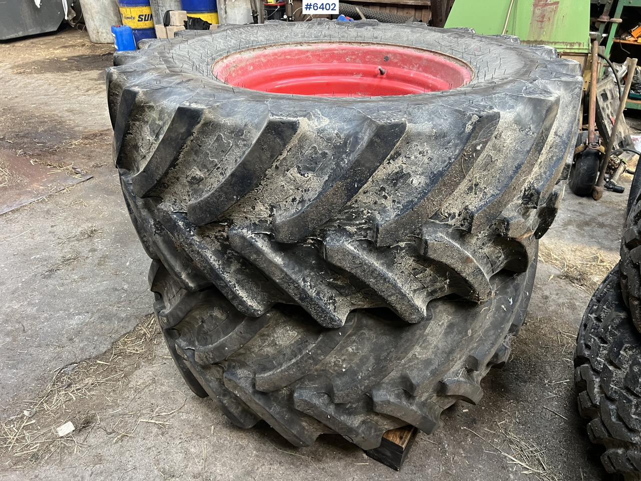 Tractor tires and rims - Täydellinen pyörä - Maatalouskoneet: kuva Tractor tires and rims - Täydellinen pyörä - Maatalouskoneet Tractor tires and rims - Täydellinen pyörä - Maatalouskoneet: kuva Tractor tires and rims - Täydellinen pyörä - Maatalouskoneet