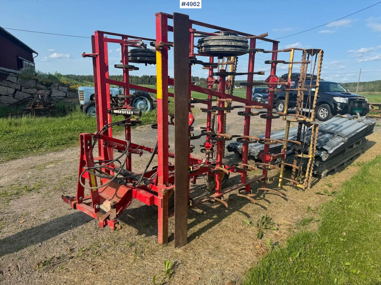 Väderstad Harrow - Maanmuokkauskone: kuva Väderstad Harrow - Maanmuokkauskone Väderstad Harrow - Maanmuokkauskone: kuva Väderstad Harrow - Maanmuokkauskone