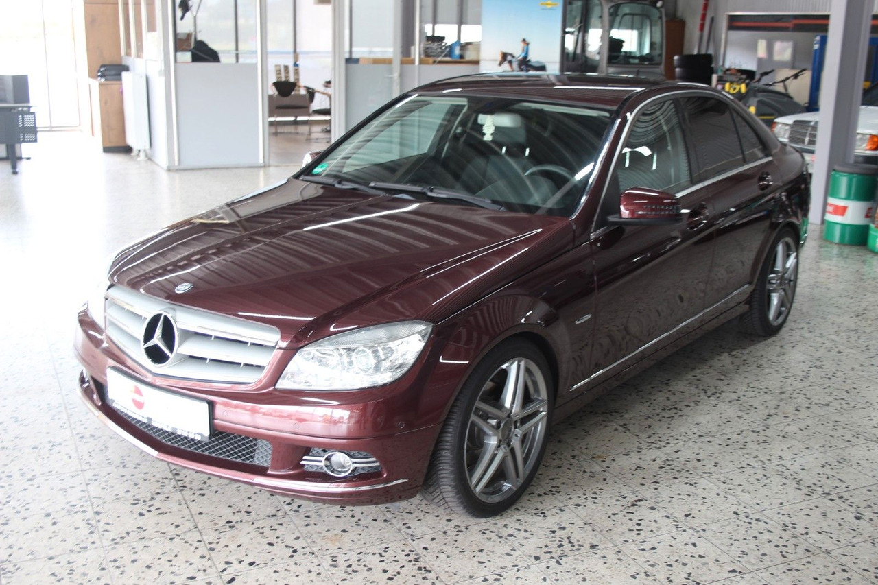 Mercedes-Benz C 230 Avantgarde Automatik sehr gepflegt! 130tKM - Sedan: kuva  Mercedes-Benz C 230 Avantgarde Automatik sehr gepflegt! 130tKM - Sedan Mercedes-Benz C 230 Avantgarde Automatik sehr gepflegt! 130tKM - Sedan: kuva  Mercedes-Benz C 230 Avantgarde Automatik sehr gepflegt! 130tKM - Sedan