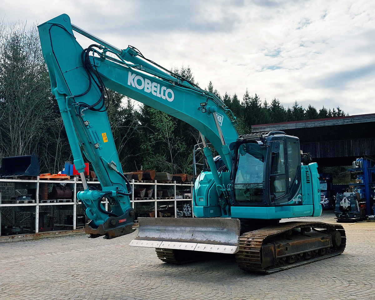 Kobelco SK230SRLC-5 - Telakaivukone: kuva Kobelco SK230SRLC-5 - Telakaivukone Kobelco SK230SRLC-5 - Telakaivukone: kuva Kobelco SK230SRLC-5 - Telakaivukone