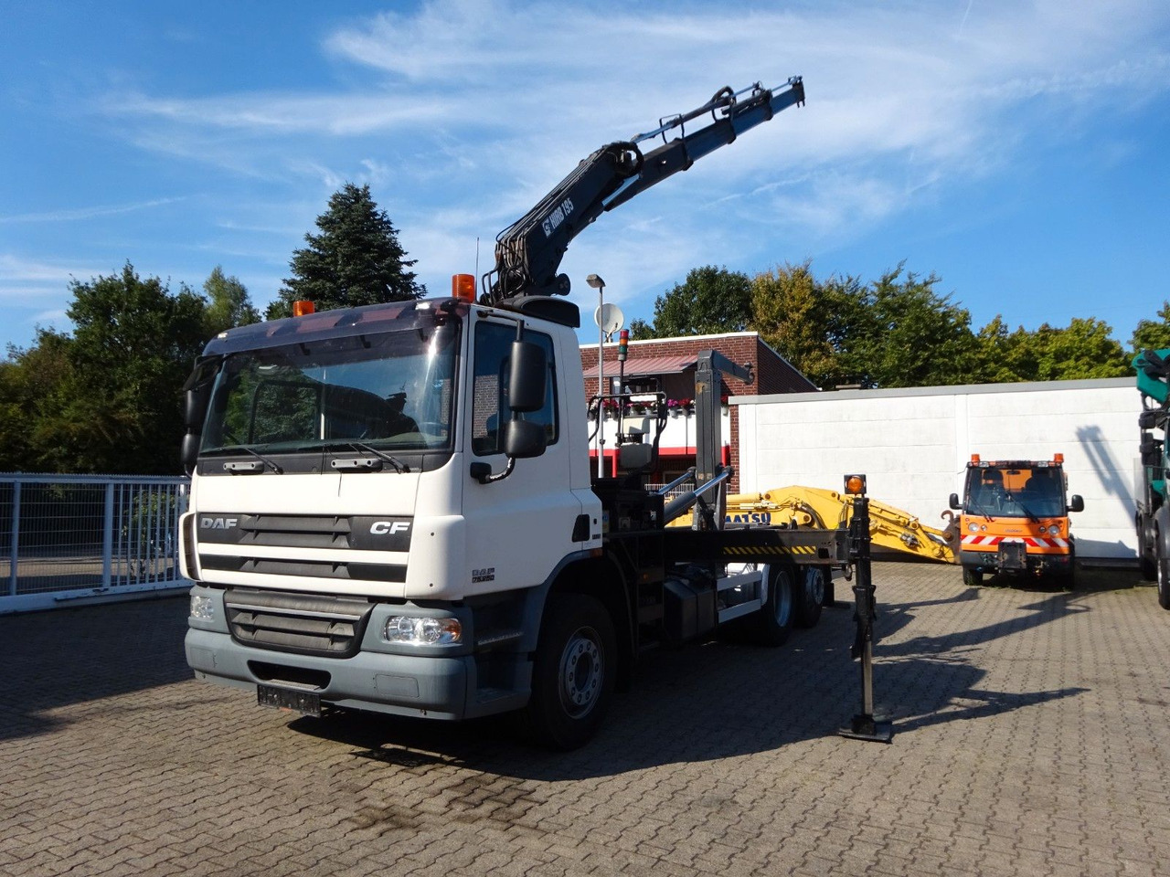 DAF 28-250 CF Abroller + HIA B195-3 Kran - Koukkulava kuorma-auto, Nosturiauto: kuva DAF 28-250 CF Abroller + HIA B195-3 Kran - Koukkulava kuorma-auto, Nosturiauto DAF 28-250 CF Abroller + HIA B195-3 Kran - Koukkulava kuorma-auto, Nosturiauto: kuva DAF 28-250 CF Abroller + HIA B195-3 Kran - Koukkulava kuorma-auto, Nosturiauto