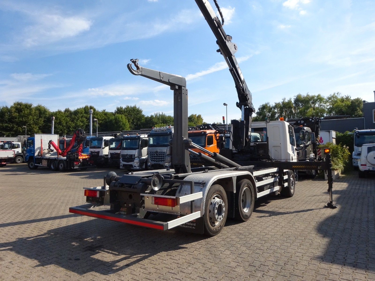 DAF 28-250 CF Abroller + HIA B195-3 Kran - Koukkulava kuorma-auto, Nosturiauto: kuva DAF 28-250 CF Abroller + HIA B195-3 Kran - Koukkulava kuorma-auto, Nosturiauto DAF 28-250 CF Abroller + HIA B195-3 Kran - Koukkulava kuorma-auto, Nosturiauto: kuva DAF 28-250 CF Abroller + HIA B195-3 Kran - Koukkulava kuorma-auto, Nosturiauto