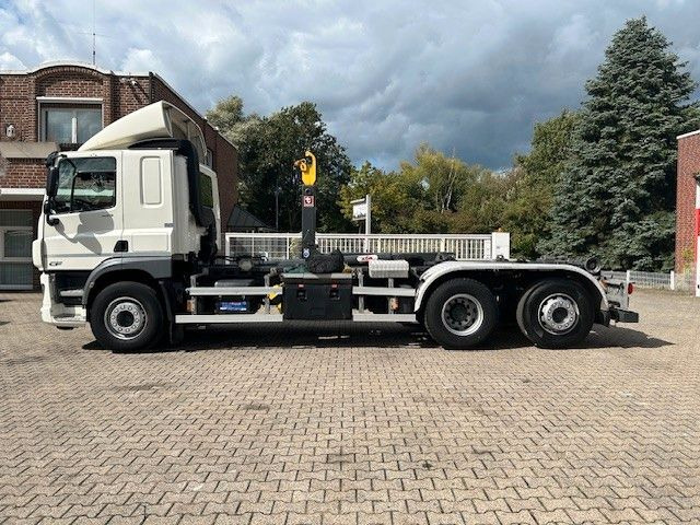 DAF CF 450 Abroller 6x2 - Koukkulava kuorma-auto: kuva DAF CF 450 Abroller 6x2 - Koukkulava kuorma-auto DAF CF 450 Abroller 6x2 - Koukkulava kuorma-auto: kuva DAF CF 450 Abroller 6x2 - Koukkulava kuorma-auto