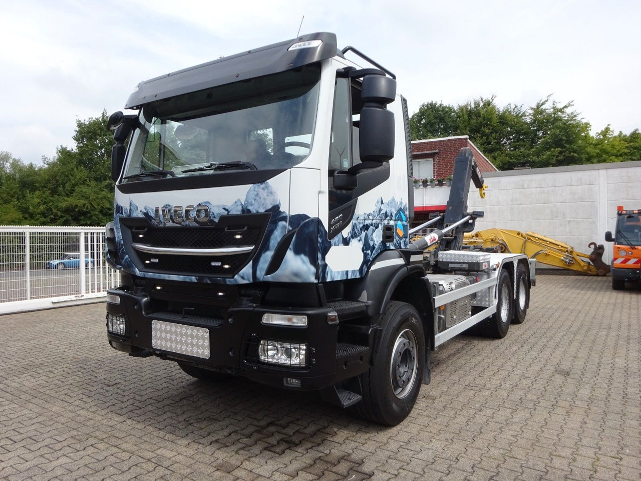 Iveco 480 Stralis X-WAY Abroller 6x4 - Koukkulava kuorma-auto: kuva Iveco 480 Stralis X-WAY Abroller 6x4 - Koukkulava kuorma-auto Iveco 480 Stralis X-WAY Abroller 6x4 - Koukkulava kuorma-auto: kuva Iveco 480 Stralis X-WAY Abroller 6x4 - Koukkulava kuorma-auto