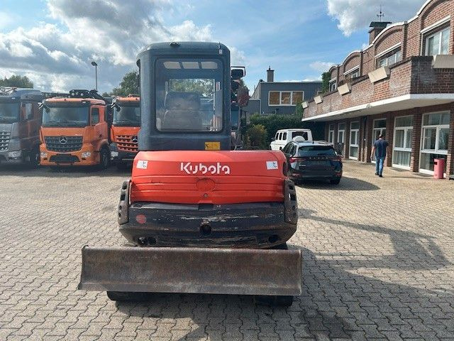 Kubota 4t Mini Bagger KX 12133 - Minikuormaaja: kuva Kubota 4t Mini Bagger KX 12133 - Minikuormaaja Kubota 4t Mini Bagger KX 12133 - Minikuormaaja: kuva Kubota 4t Mini Bagger KX 12133 - Minikuormaaja